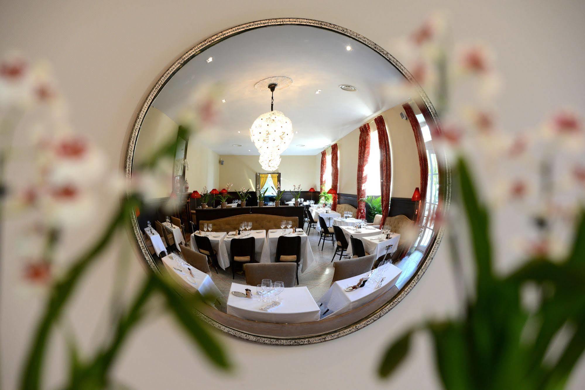 Grand Hotel Henri - Teritoria LʼIsle-sur-la-Sorgue 외부 사진