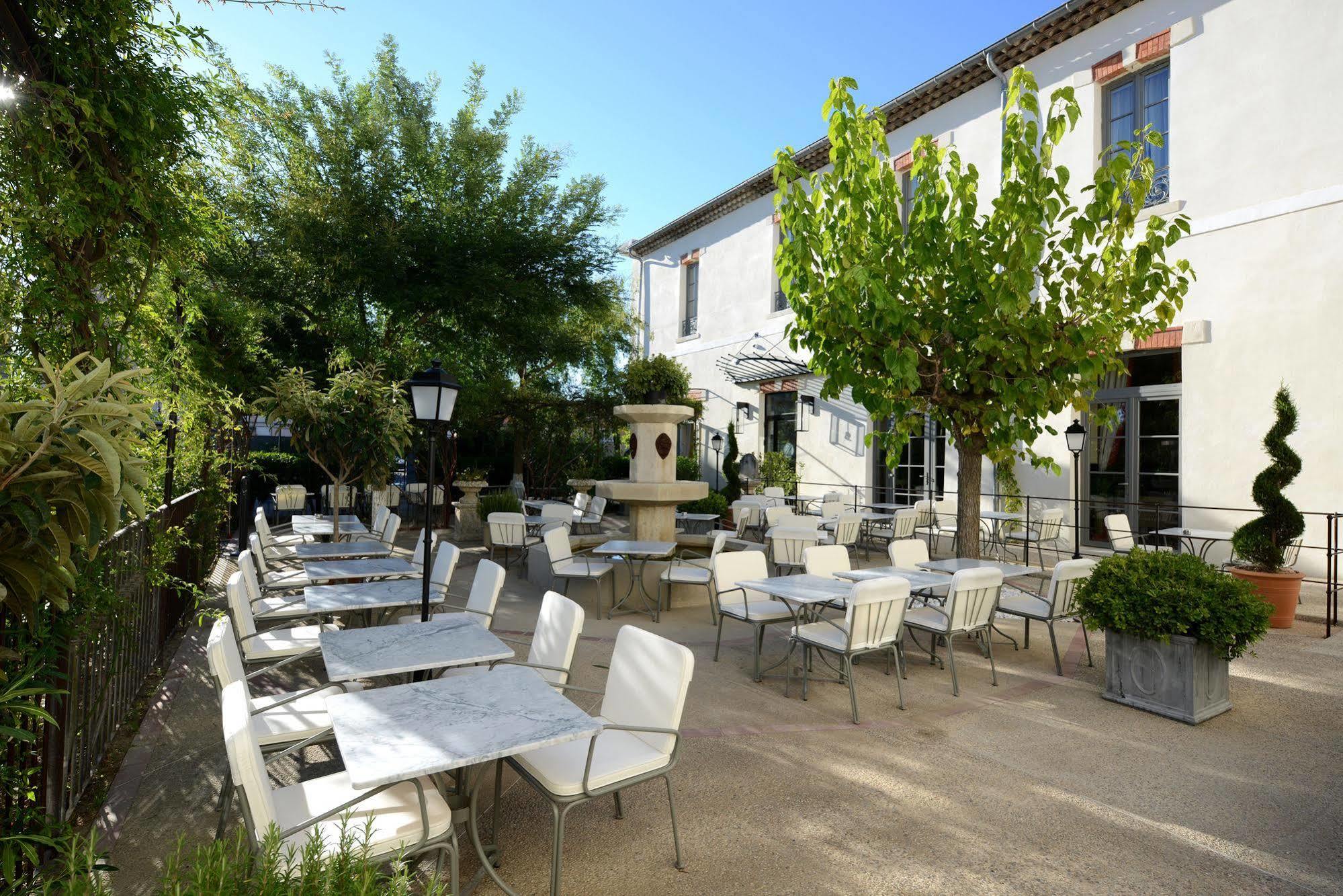 Grand Hotel Henri - Teritoria LʼIsle-sur-la-Sorgue 외부 사진