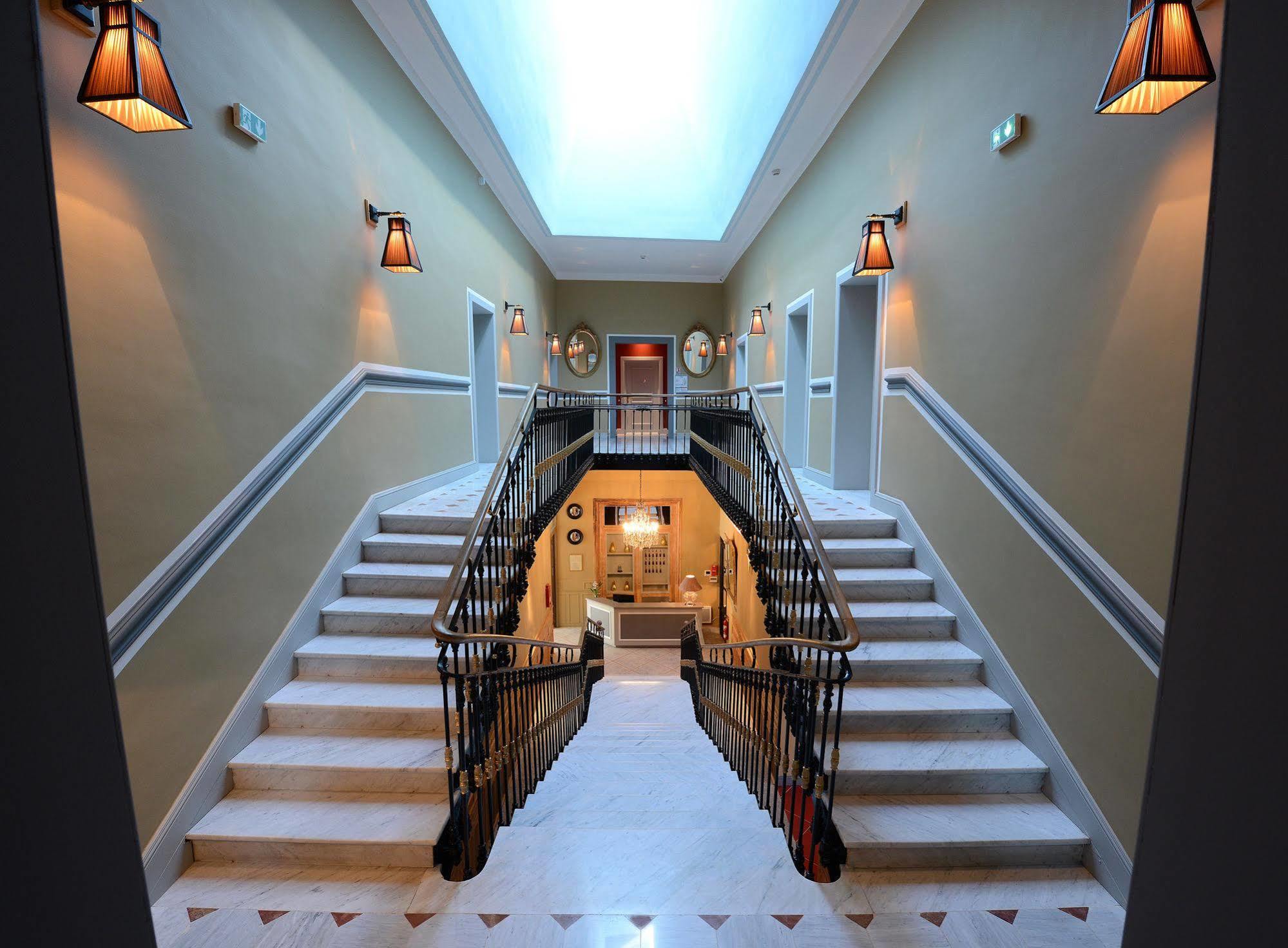 Grand Hotel Henri - Teritoria LʼIsle-sur-la-Sorgue 외부 사진